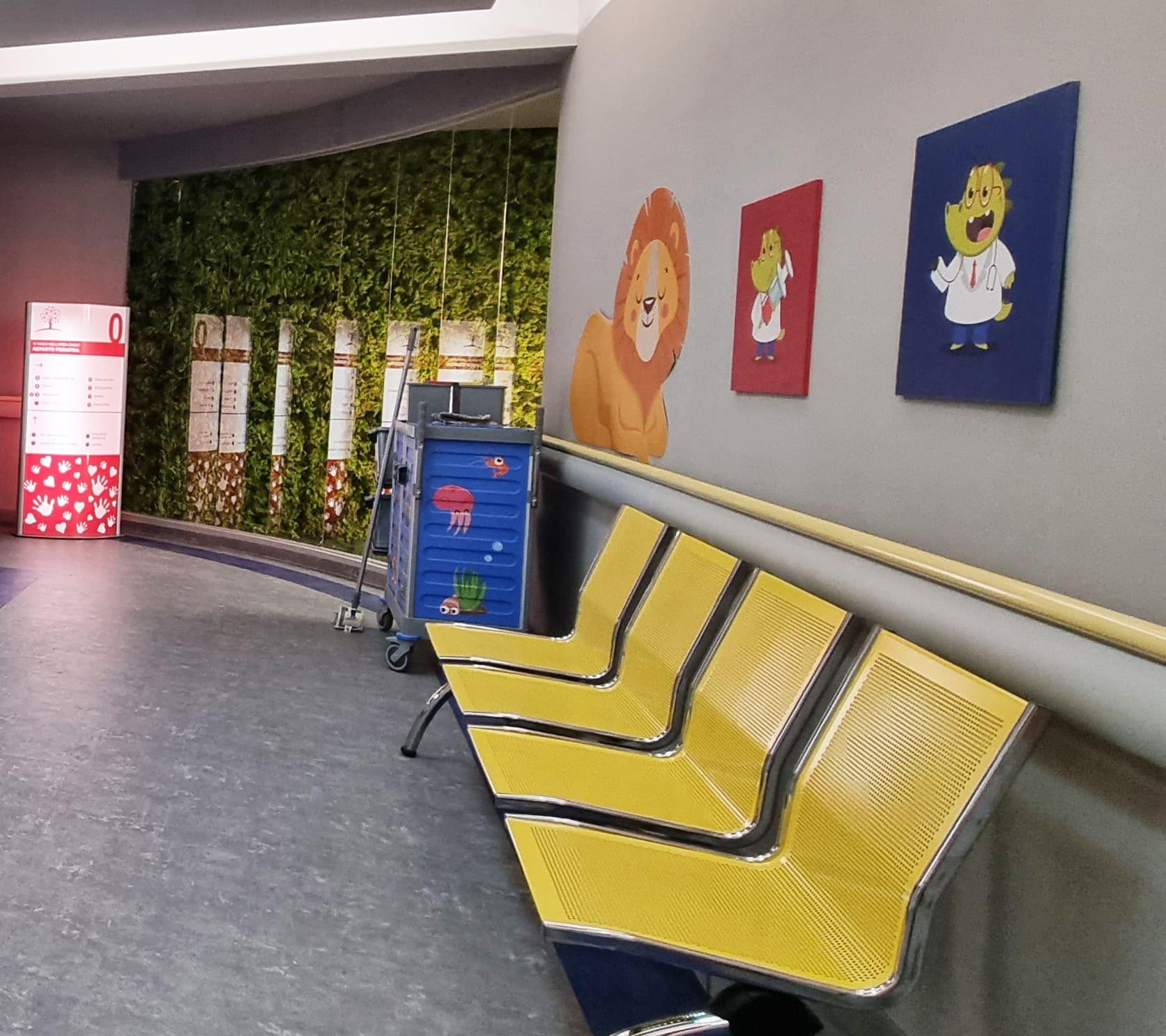 Foto del carrello Kubi Kid sul set di Lea - I nostri figli