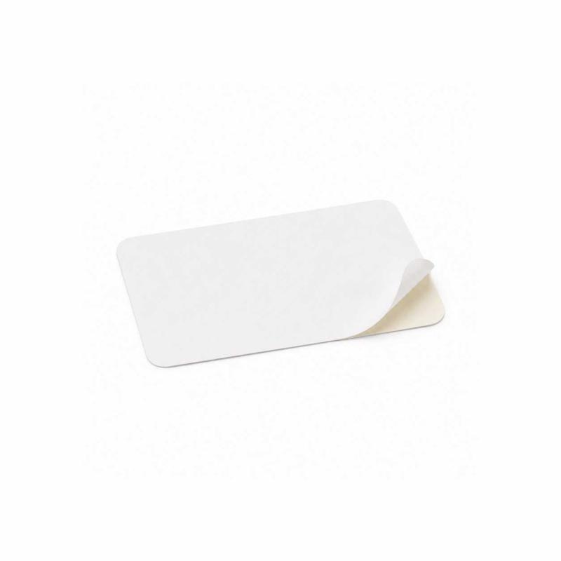 Etichette adesive in carta